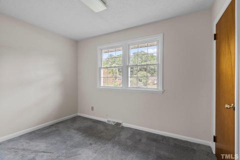 407 Belmont Dr, Durham, NC 27703 photo 20