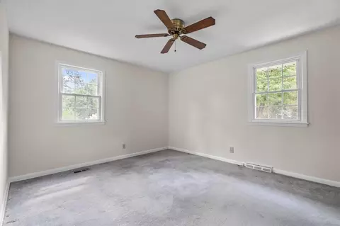 407 Belmont Dr, Durham, NC 27703 photo 22