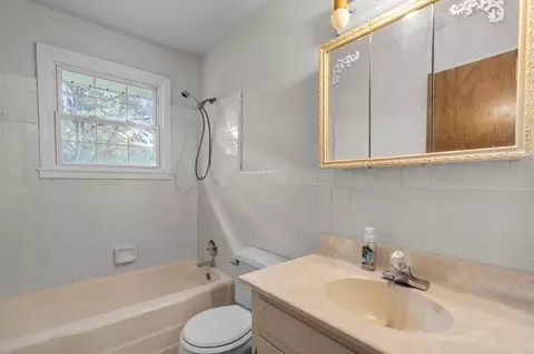 407 Belmont Dr, Durham, NC 27703 photo 19