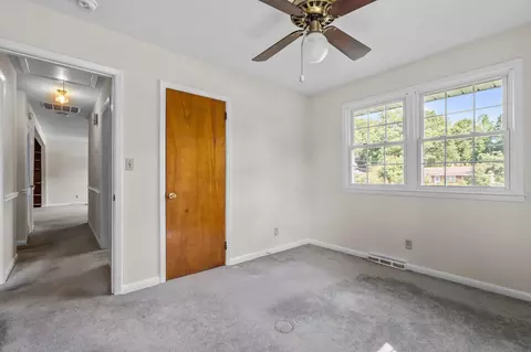 407 Belmont Dr, Durham, NC 27703 photo 26