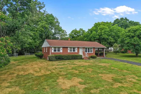 407 Belmont Dr, Durham, NC 27703 photo 1