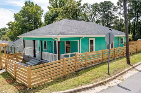 1602 Lathrop St, Durham, NC 27703 photo 2