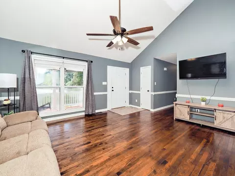 208 Grant Ct, Selma, NC 27576 photo 8