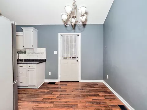 208 Grant Ct, Selma, NC 27576 photo 9
