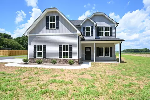 192 Banner Elk Rd, Benson, NC 27504