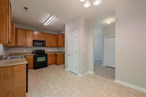 4 Mooring Ct, Durham, NC 27703 photo 9