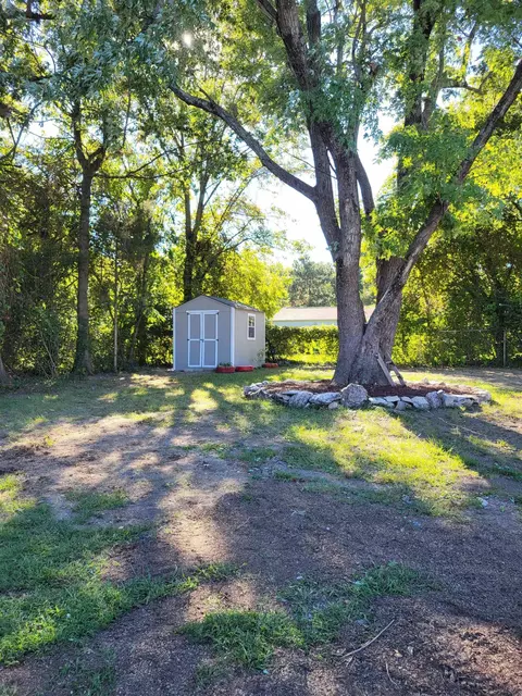 446 Meredith St, High Point, NC 27260 photo 8