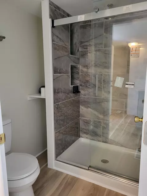 446 Meredith St, High Point, NC 27260 photo 6