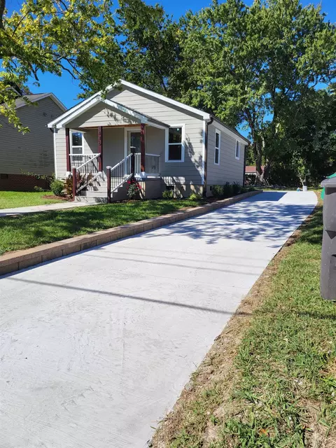 446 Meredith St, High Point, NC 27260 photo 3