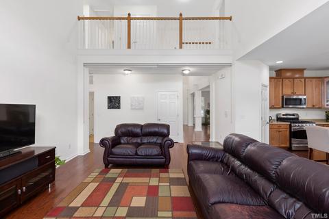117 Dumbledore Ct, Cary, NC 27519 photo 17