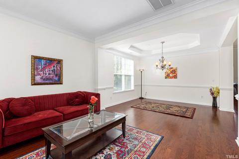 117 Dumbledore Ct, Cary, NC 27519 photo 4
