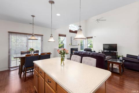 117 Dumbledore Ct, Cary, NC 27519 photo 10