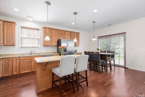 117 Dumbledore Ct, Cary, NC 27519 photo 7