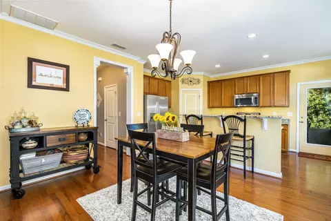 421 Glenview Ln, Durham, NC 27703 photo 8