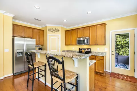 421 Glenview Ln, Durham, NC 27703 photo 10