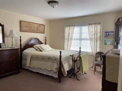 102 Beavertail Rd, Henderson, NC 27537 photo 6