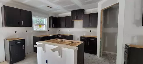 1000 Ringhill Bluff Dr, Durham, NC 27704 photo 3