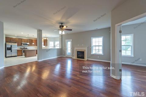 109 Chamfer Pl, Durham, NC 27704 photo 4