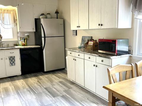 3740 Hermine St, Durham, NC 27705 photo 7
