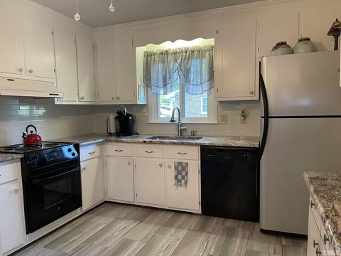 3740 Hermine St, Durham, NC 27705 photo 6