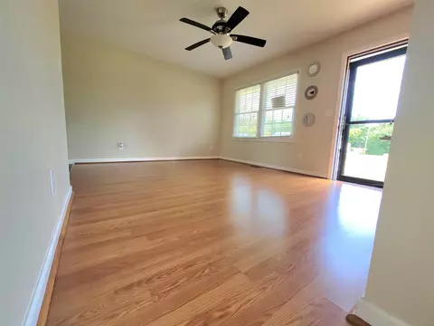 110 Jupiter Dr, Dunn, NC 28334 photo 5
