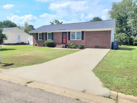 110 Jupiter Dr, Dunn, NC 28334 photo 2