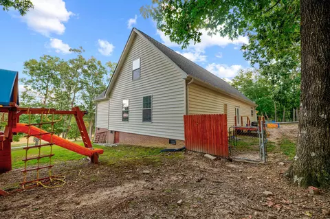 166 Grasshopper Ln, Broadway, NC 27505 photo 38