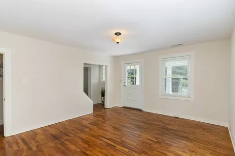 315 E Juniper Ave, Wake Forest, NC 27587 photo 3