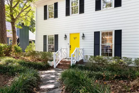 1323 Valley Run, Durham, NC 27707 photo 2