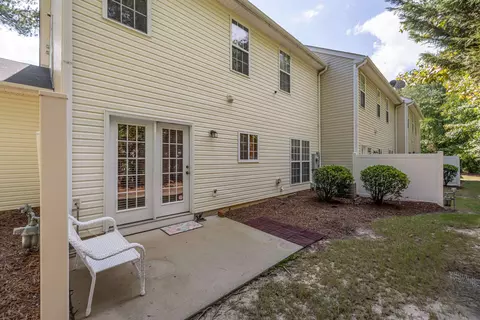 34 Edgebrook Cir, Durham, NC 27703 photo 20