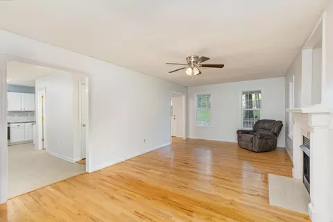 131 Sweet Pea Ln, Willow Spring, NC 27592 photo 6