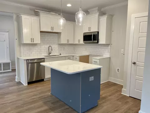 813 Center St, Durham, NC 27704 photo 6