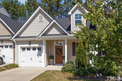 206 Churment Ct, Durham, NC 27703 photo 4