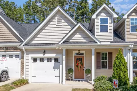 206 Churment Ct, Durham, NC 27703 photo 1