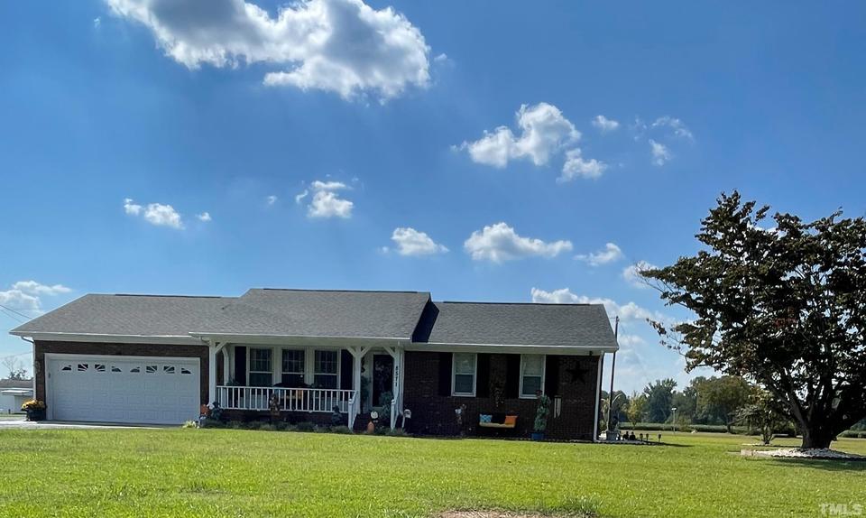 8571 Rhodes Pond Rd, Dunn, NC 28334 9 Photos MLS 2475902 Movoto