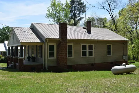 636 S Staley St, Staley, NC 27355 photo 5