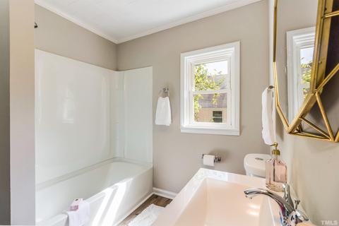 508 Martha St, Durham, NC 27707 photo 12