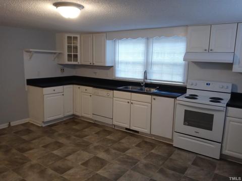 10130 N Oak St, Middlesex, NC 27557 photo 5