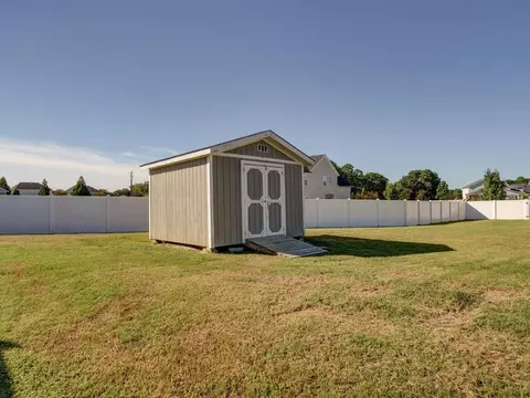 64 Edgewood Ln, Garner, NC 27529 photo 60