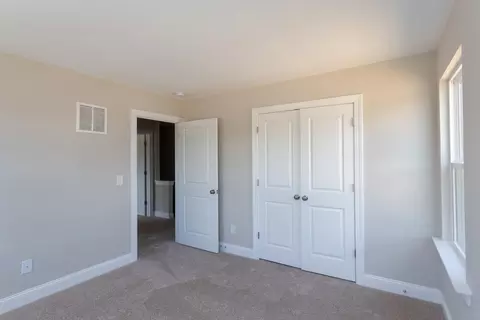 716 Virgil Rd, Durham, NC 27703 photo 4