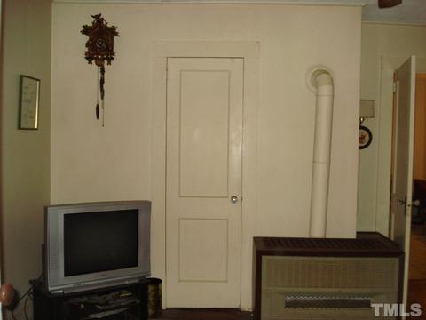 1502 Denim Dr, Erwin, NC 28339 photo 8
