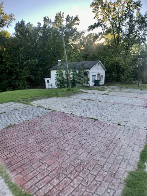 602 E Nc 54 Hwy, Durham, NC 27713 photo 6