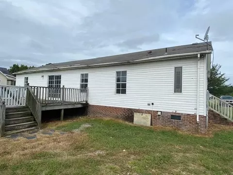 3775 E Old Spring Hope Rd, Rocky Mount, NC 27804 photo 4