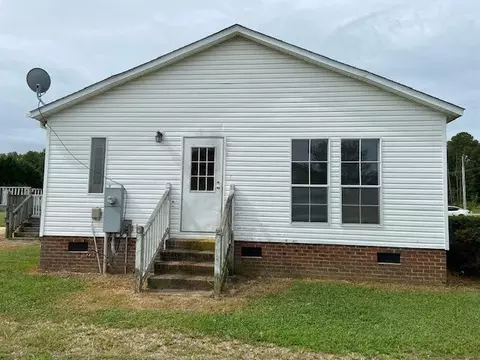 3775 E Old Spring Hope Rd, Rocky Mount, NC 27804 photo 3