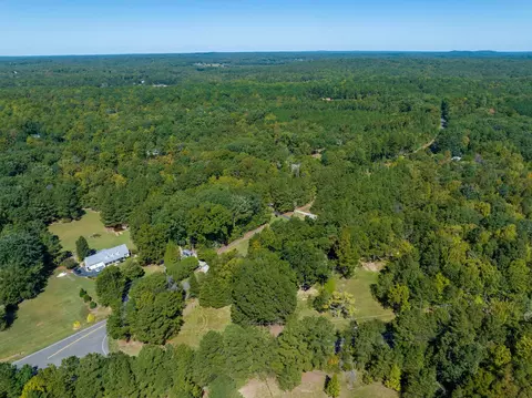 1318 Mason Rd, Durham, NC 27712 photo 2