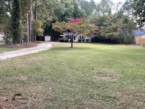 1109 Friendly Rd, Dunn, NC 28334 photo 2