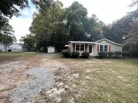 1109 Friendly Rd, Dunn, NC 28334 photo 4