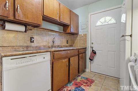 1 Midgette Pl, Durham, NC 27703 photo 17