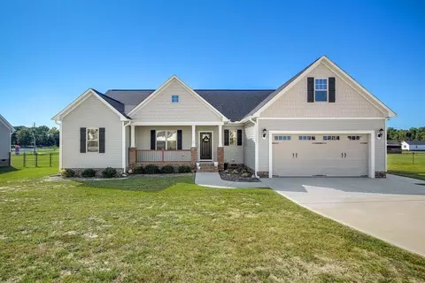 41 Clipper Ln, Smithfield, NC 27577 photo 1