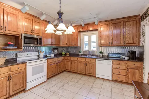 111 Hunter St, Apex, NC 27502 photo 16